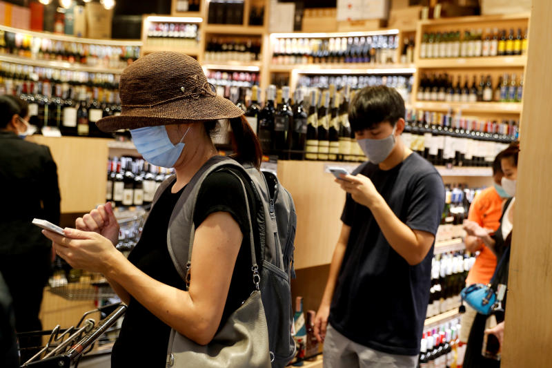 Làm sao chọn mua rượu vang an toàn & tiện lợi giữa mùa dịch covid 3?